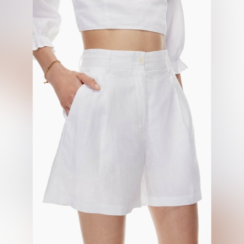 Aritzia Wilfred Chariot Linen Shorts, White 00